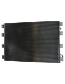 CONDENSADOR PARA A/C TRACTOCAMIÓN